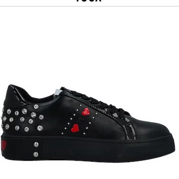 NWT 
GAI MATTIOLO
Sneakers
Size 39 - Picture 1 of 8